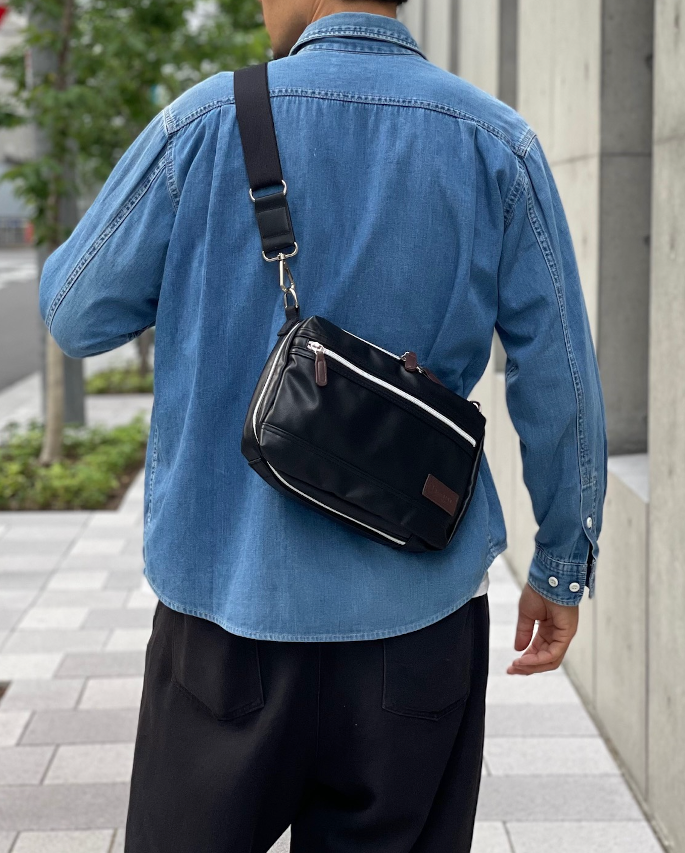 3NOVA(スリノバ)"3WAY仕様×PUレザー" ボディバッグ メンズ 斜め掛けバッグ FARIE
